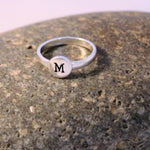 Load image into Gallery viewer, Sterling silver initial ring, personalized ring with round pad

