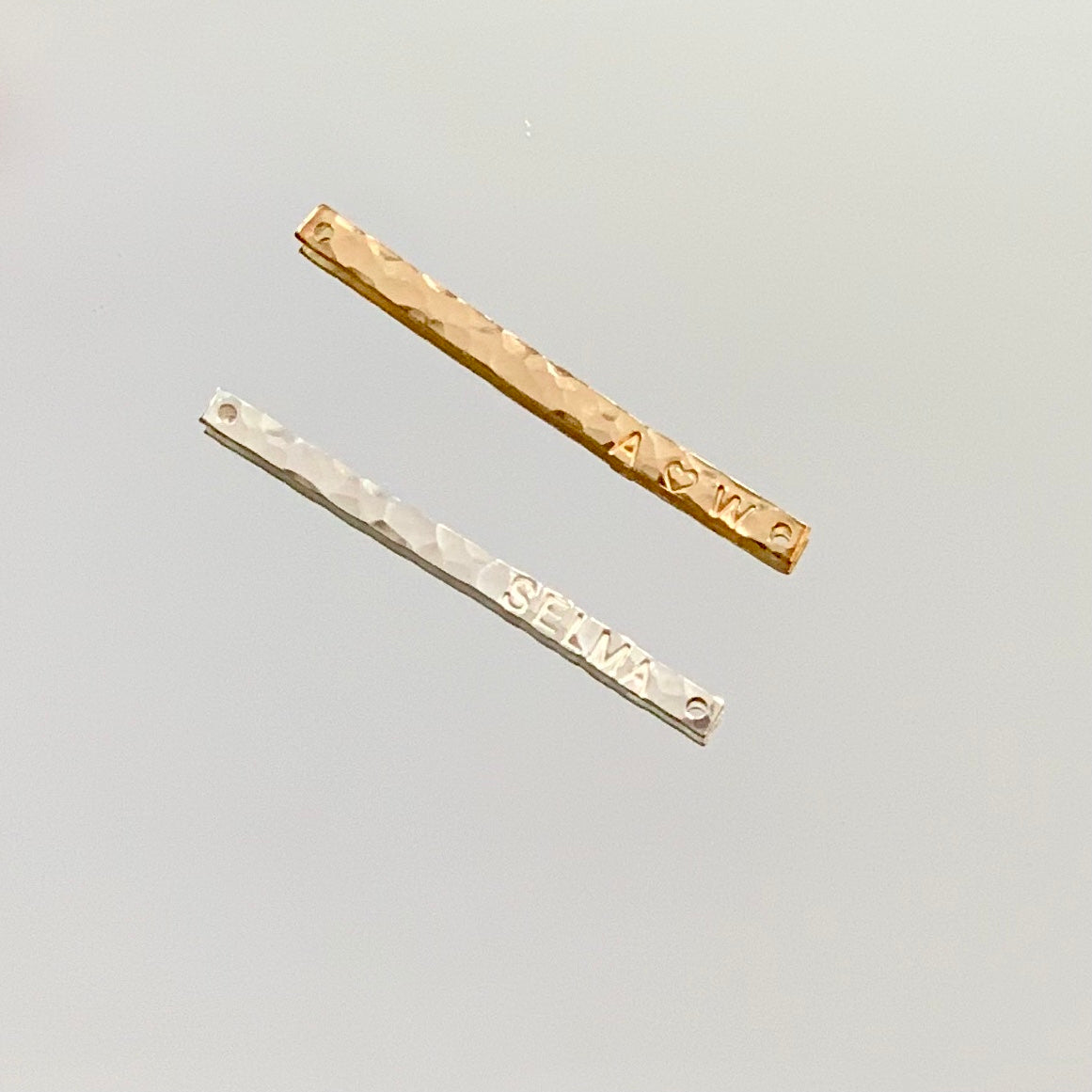 Tiny textured long bar - 30x2mm