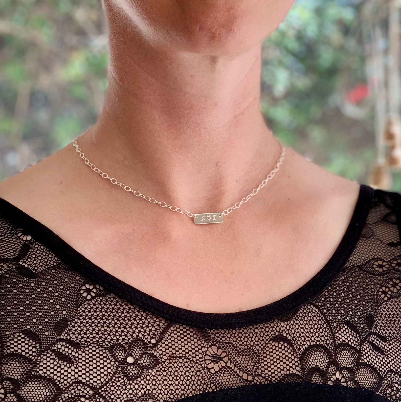 Personalized sterling silver tiny bar choker necklace with large